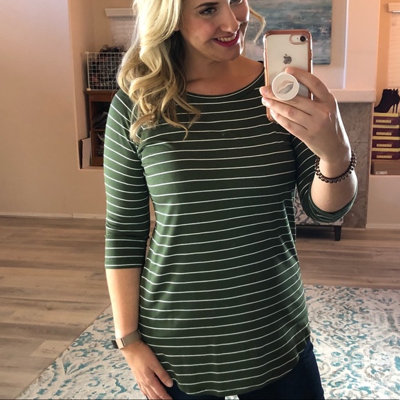 ❗️Last 1! Medium Olive stripe premium fabric tee - Picture 4 of 8